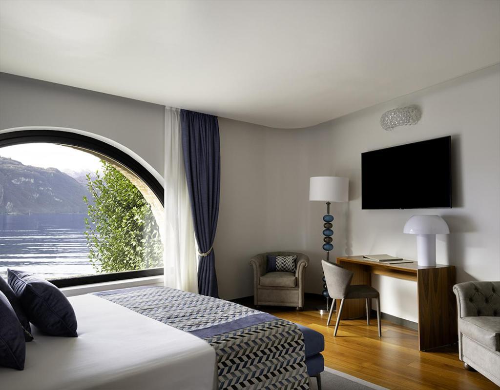 Junior Suite Lake View Private Garden Separate building